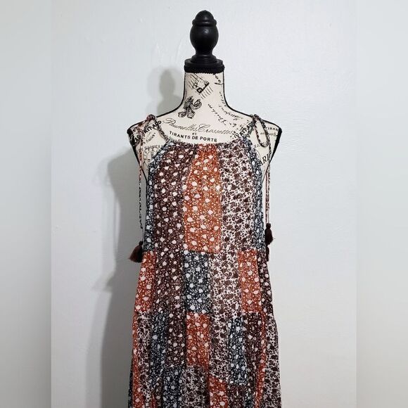 Anthropologie Shirred A-Line Tiered Dress In Wine Size Small NWT - Picture 7 of 11